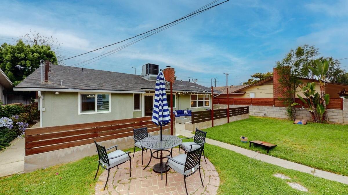 Luxury La Home-cheviot Hills -lovely Yard Ferienhaus *